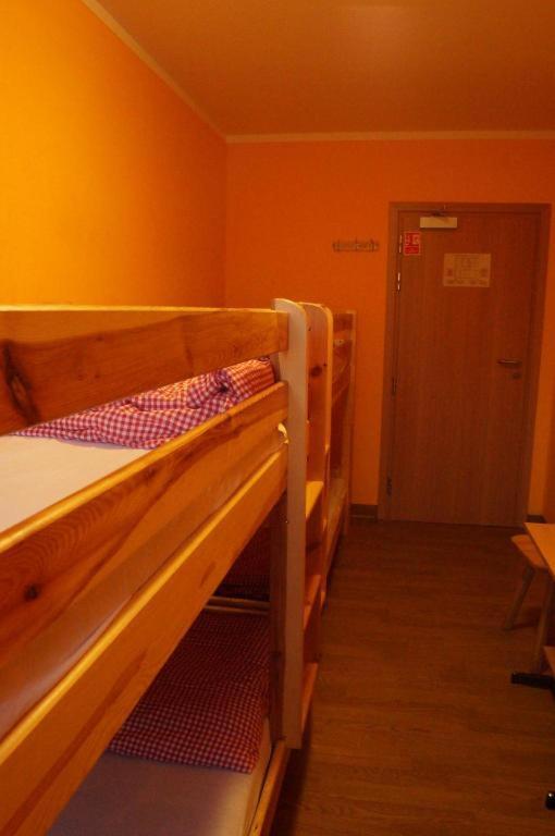 Schronisko Pttk Hala Szrenicka Hostel Szklarska Poreba Exterior photo